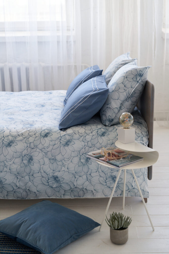 Afbeelding van NOMO Bedlinnen - 100% Katoen Satijn, Tijdloze Elegantie voor uw Slaapkamer.